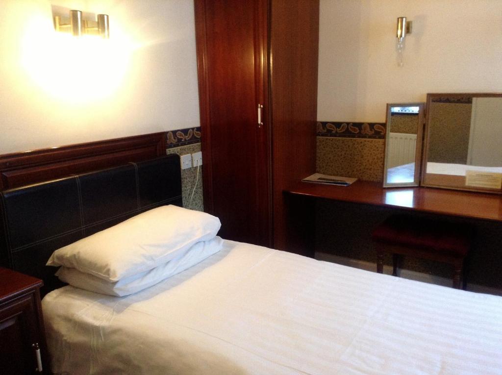 The Star Hotel Southampton Oda fotoğraf